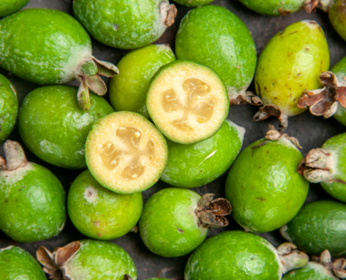 Feijoas top view cut and uncut